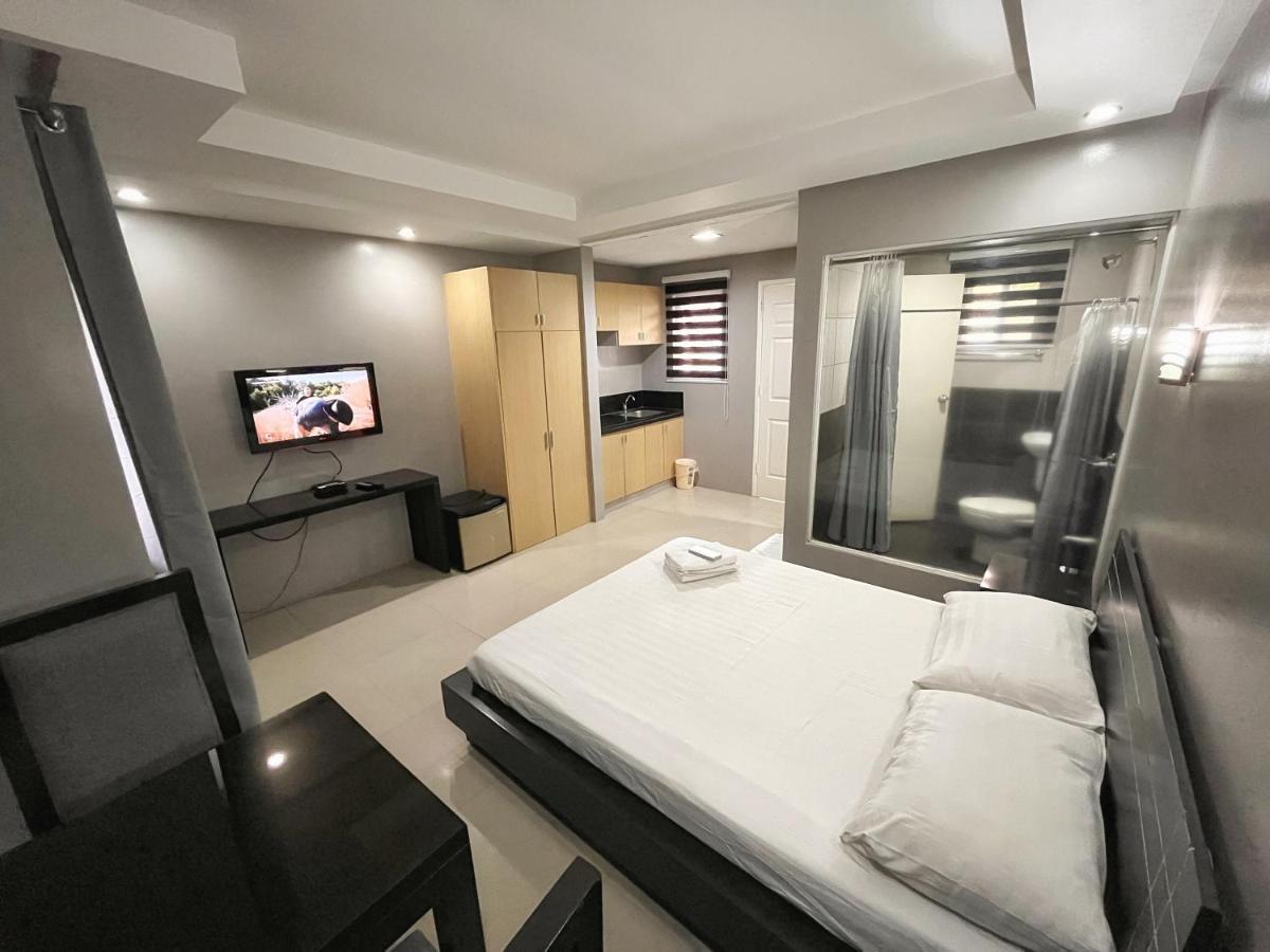 Rumi Apartelle Hotel Angeles Esterno foto