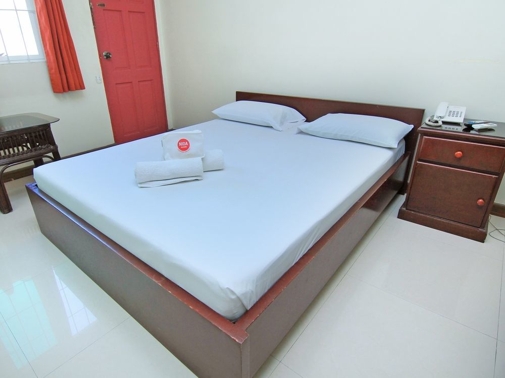 Rumi Apartelle Hotel Angeles Esterno foto