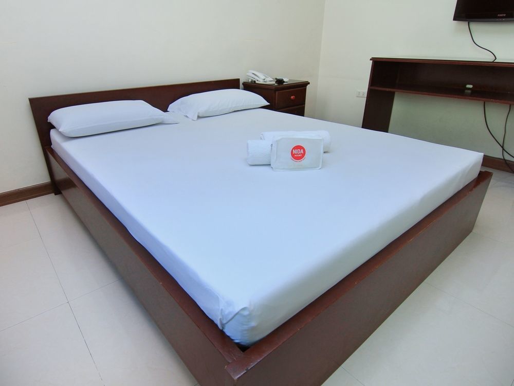 Rumi Apartelle Hotel Angeles Esterno foto