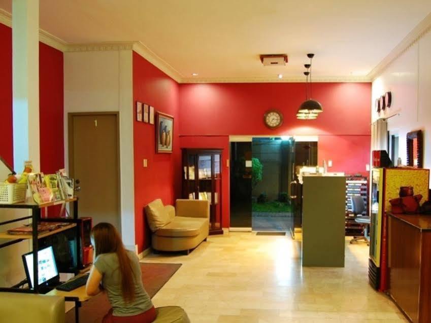 Rumi Apartelle Hotel Angeles Esterno foto